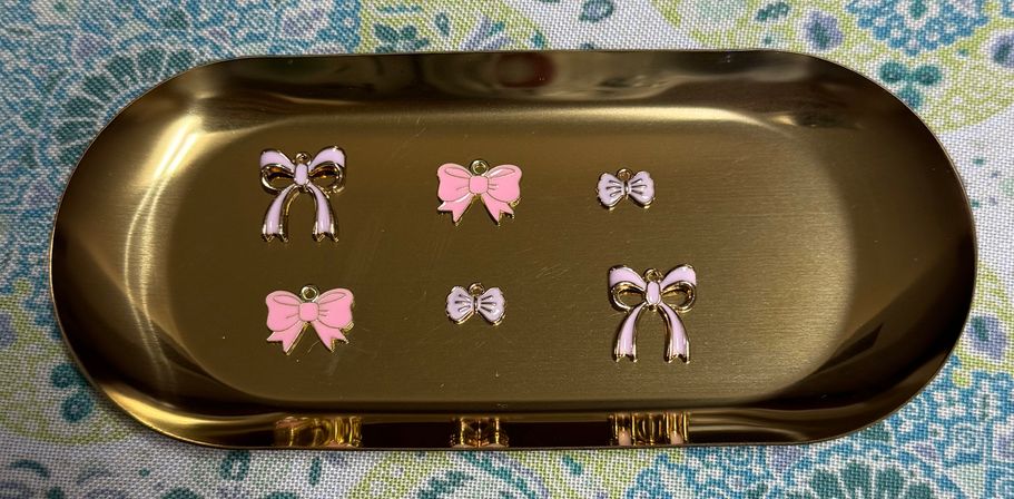 Custom Charm Bar &  Patch It Up: DIY Experience image 13