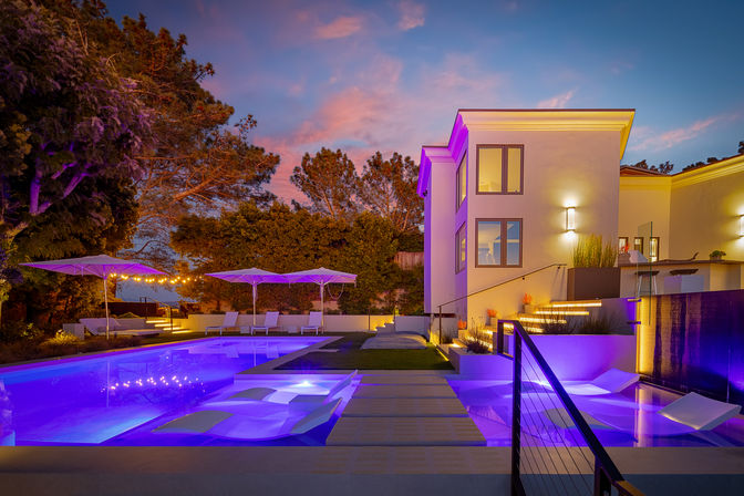 Wander Del Mar: Luxury Ocean-View Escape in Del Mar 5-Bedroom Villa with Pool & Hot Tub image 14