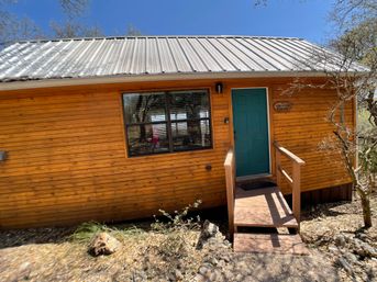 Walnut Canyon Cabins: 7 Scenic Cabins in Hill Country + Wildlife Views image 46