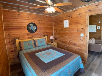 Walnut Canyon Cabins: 7 Scenic Cabins in Hill Country + Wildlife Views image 36