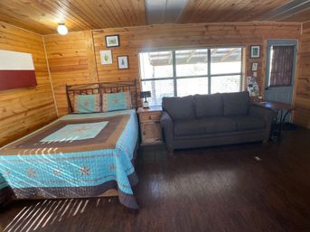 Walnut Canyon Cabins: 7 Scenic Cabins in Hill Country + Wildlife Views image 57
