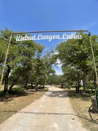 Walnut Canyon Cabins: 7 Scenic Cabins in Hill Country + Wildlife Views image 2