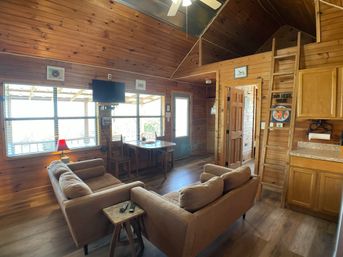 Walnut Canyon Cabins: 7 Scenic Cabins in Hill Country + Wildlife Views image 31