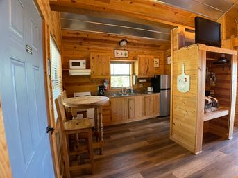 Walnut Canyon Cabins: 7 Scenic Cabins in Hill Country + Wildlife Views image 11