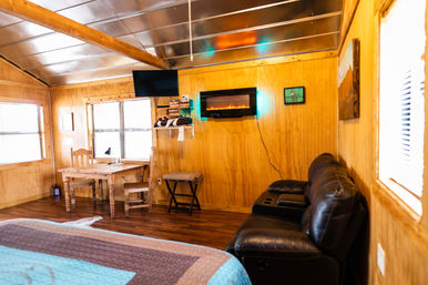 Walnut Canyon Cabins: 7 Scenic Cabins in Hill Country + Wildlife Views image 22