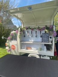 OC’s Ultimate Mobile Bar Cart Experience: Sip Social Co. image 5