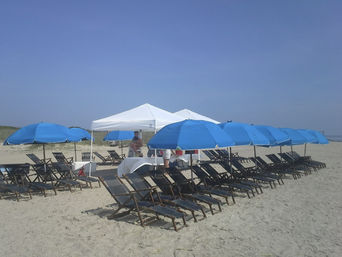 Tybee Island Beach Day Package with Chairs, Umbrellas, Tents, Coolers & Games image 10