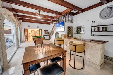 Hibiscus Key: Private Pool Villa Near Beach Perfect for Bachelorettes & Birthdays image 59