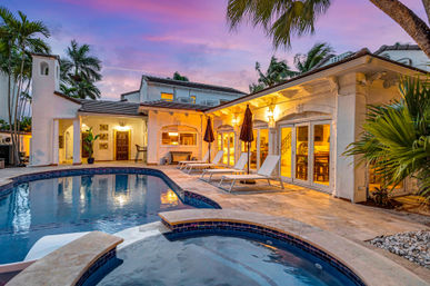 Hibiscus Key: Private Pool Villa Near Beach Perfect for Bachelorettes & Birthdays image 24