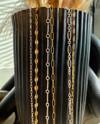 Permanent Jewelry Experience for Your Celebration image 3