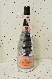 Disco, Wine & Design! Crafting Materials + Welcome Drink Included image 2