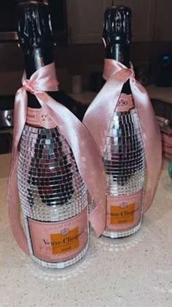 Disco, Wine & Design! Crafting Materials + Welcome Drink Included image 3