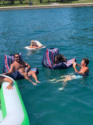 Milwaukee River and Lake Michigan Boat Rental with Onboard Amenities image 4