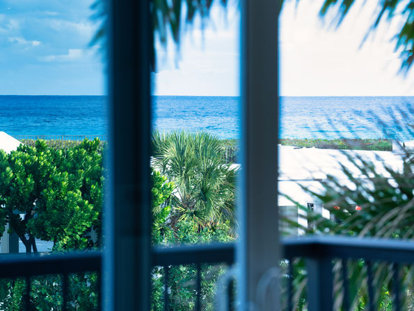 Beach Luxury Villa: 3 BR with Views, Elevator & Private Pool in Boca image 40