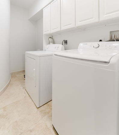 Beach Luxury Villa: 3 BR with Views, Elevator & Private Pool in Boca image 35