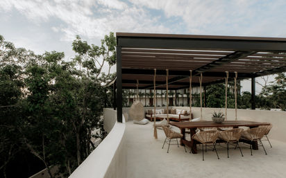 Caan Estate: Two Villas Combined into a Luxurious 10 BR Retreat with Concierge image 28