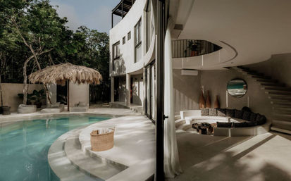 Caan Estate: Two Villas Combined into a Luxurious 10 BR Retreat with Concierge image 7