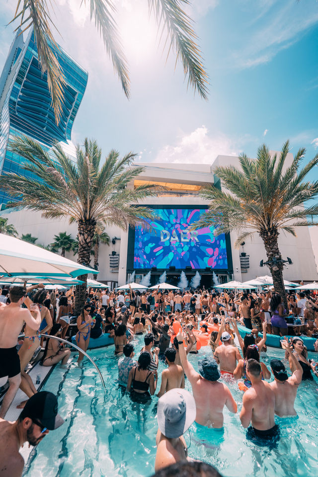 DAER Dayclub Pool Party: Vegas-Style VIP Experience with Daybed, Sectional, Cabana & Bungalow Options image 2