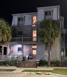 Historic Galveston Ghost Tour: Easy Walking & Hilarious Haunted Fun image 13