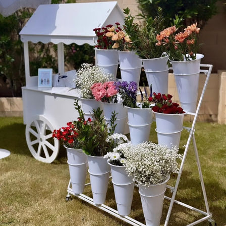 Bloom Bar Experience: Build Your Own Flower Bouquets image 20
