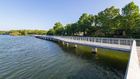 Scenic Austin Night Tour with Sunset Boat Cruise image 13