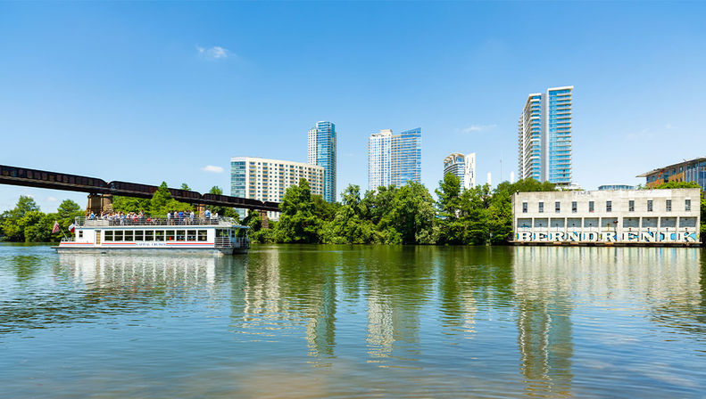 Scenic Austin Night Tour with Sunset Boat Cruise image 16