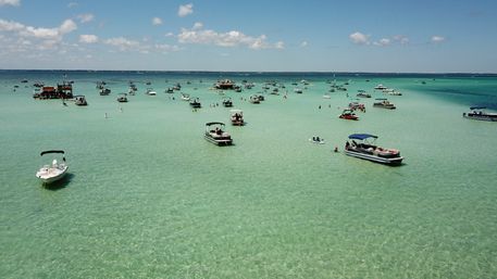 Crab Island Pontoon Rental: 8 Hours of Fun in the Sun! image 4