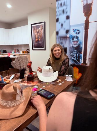 Mobile Custom Hat Bar for Your Party image 5