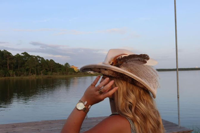 Mobile Custom Hat Bar for Your Party image 13