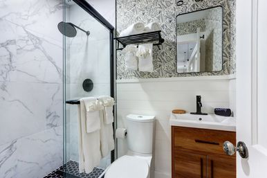 The Koi Pond Estate image 41
