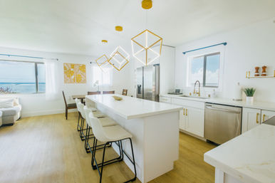 North Shore Group Getaway: Five 3-BR Units for Up to 50 Guests image 71