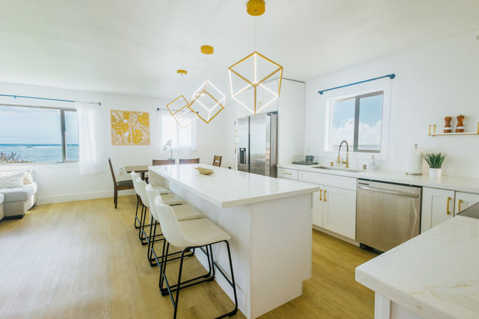 North Shore Group Getaway: Five 3-BR Units for Up to 50 Guests image 71