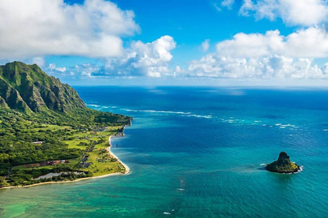 North Shore Group Getaway: Five 3-BR Units for Up to 50 Guests image 40