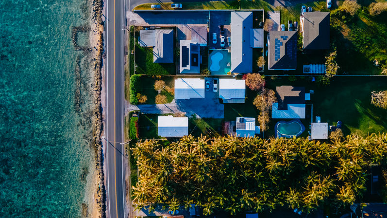 North Shore Group Getaway: Five 3-BR Units for Up to 50 Guests image 8