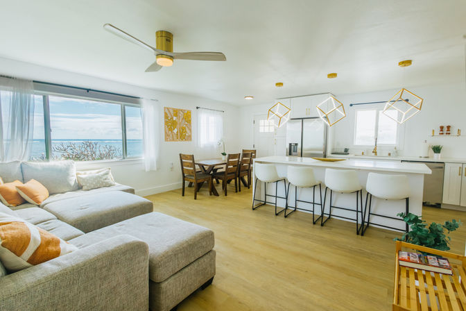 North Shore Group Getaway: Five 3-BR Units for Up to 50 Guests image 70