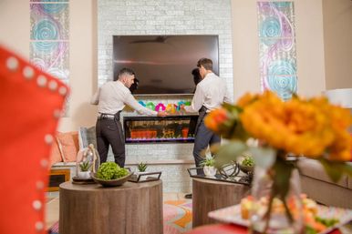 Houston Party Host Helpers: Bartending, Cleanup, Party and Decor Setup, and more image 9