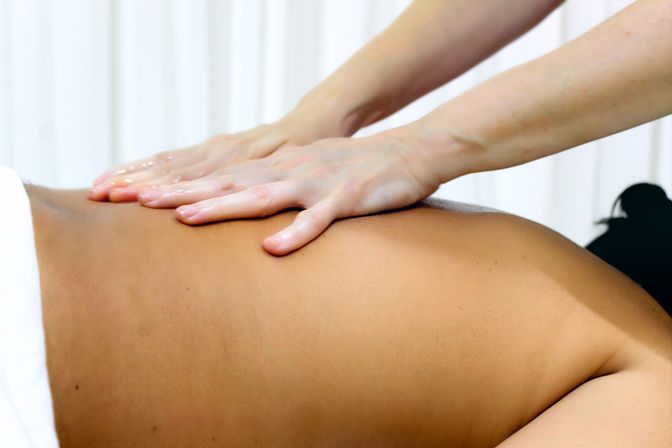 Hot Stones Massage, Aromatherapy, Deep Tissue & Stretching Massage image 11