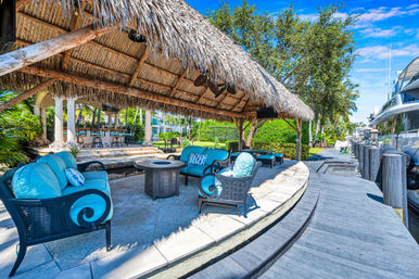 Royal Key Luxury Waterfront Villa for Groups: Heated Pool, Hot Tub & Dock Access image 53
