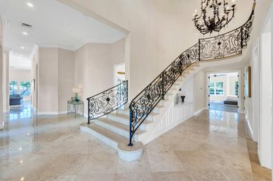 Royal Key Luxury Waterfront Villa for Groups: Heated Pool, Hot Tub & Dock Access image 77