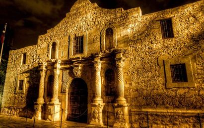 Texas’ Oldest Haunted Pub Crawl image 2