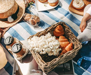 Priceless Moments: Family Affair Picnic Package for 5 Guests image 5