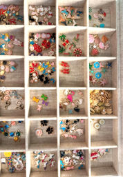 Custom Trucker Hat & Charm Bar in Denver - Brim & Bond image 7