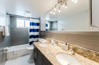 Waterfront Designer Stay: Pool, Hot Tub, Balcony & Views in Boca image 10