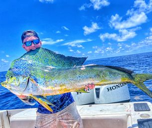 Galveston's Favorite Fishing Charter: Big Fish & Big Thrills!  image 1