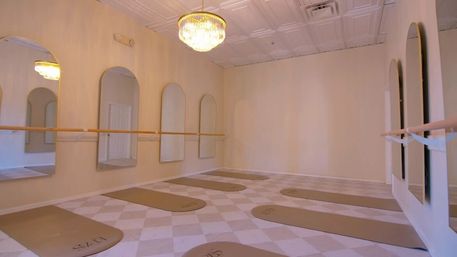 Private Pilates & Barre Session at Eras: A Unique, Luxe Experience image 3