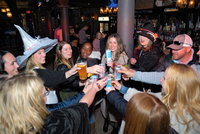 Boos & Booze: Ghost Tour + Bar Crawl in Cincinnati image 1