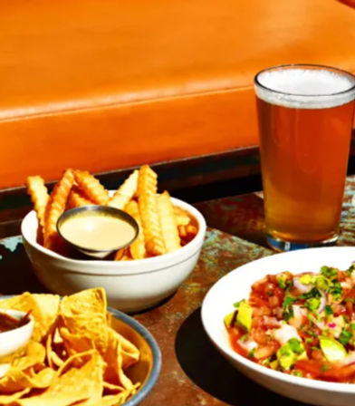 Joyride Taco House image 4