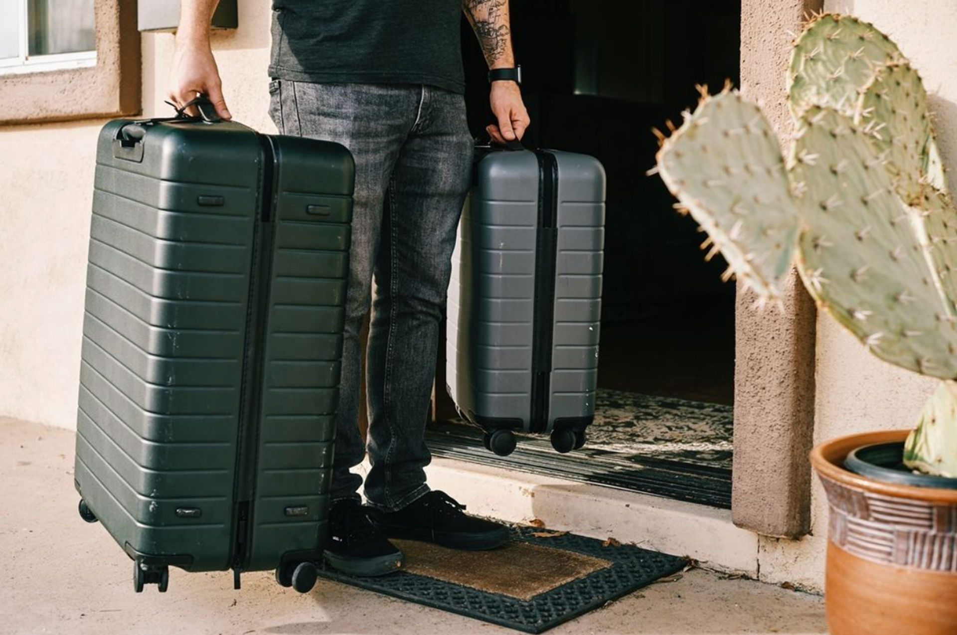 Store & Explore: Luggage Storage in Palm Springs for You & Your Crew image 1