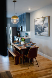 Casa Blanca: Luxury 2 BR Downtown Home with Hot Tub & Mural image 19