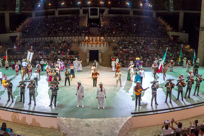 Xcaret Plus Tour: Includes Transport, Park Entry, Lunch, Drinks & Show image 8